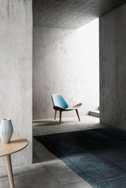 Archviz chair in room